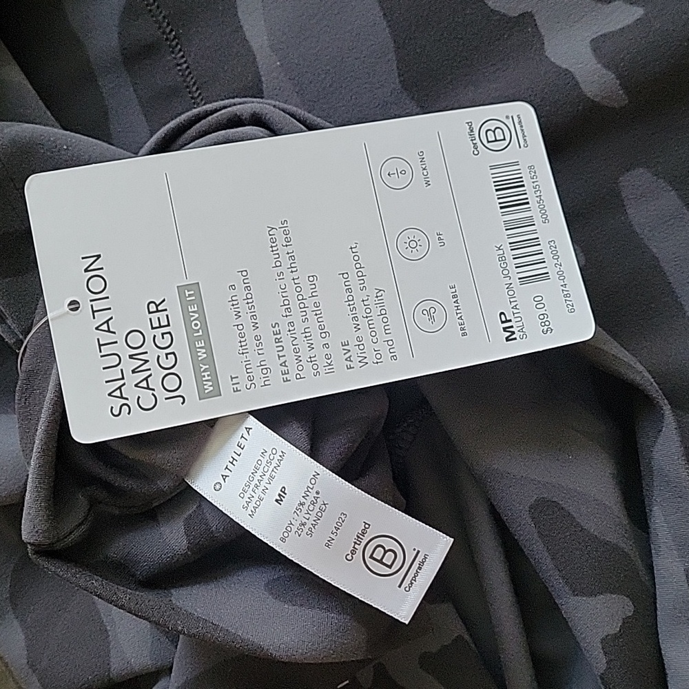 Athleta Salutation Camo Joggers, MP, Black, NWT - Picture 13 of 16